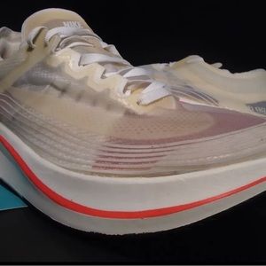 Nike Zoom Fly Men’s 12 Women’s 10.5